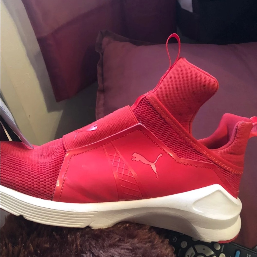 Female puma shoes